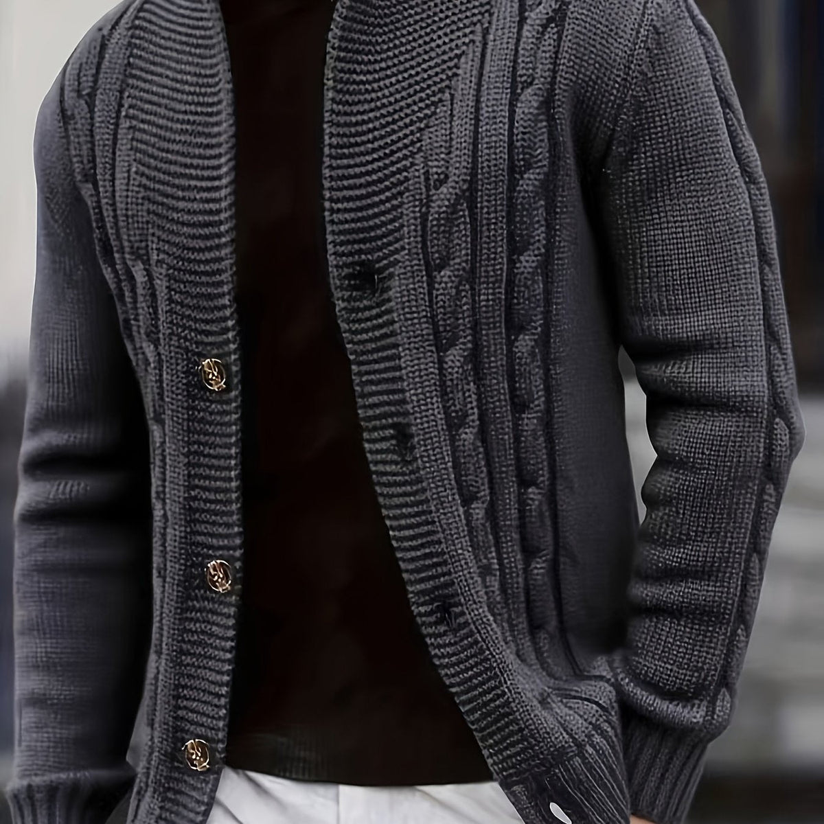 Women's Classic Cable-Knit Buttoned Cardigan – Graphite