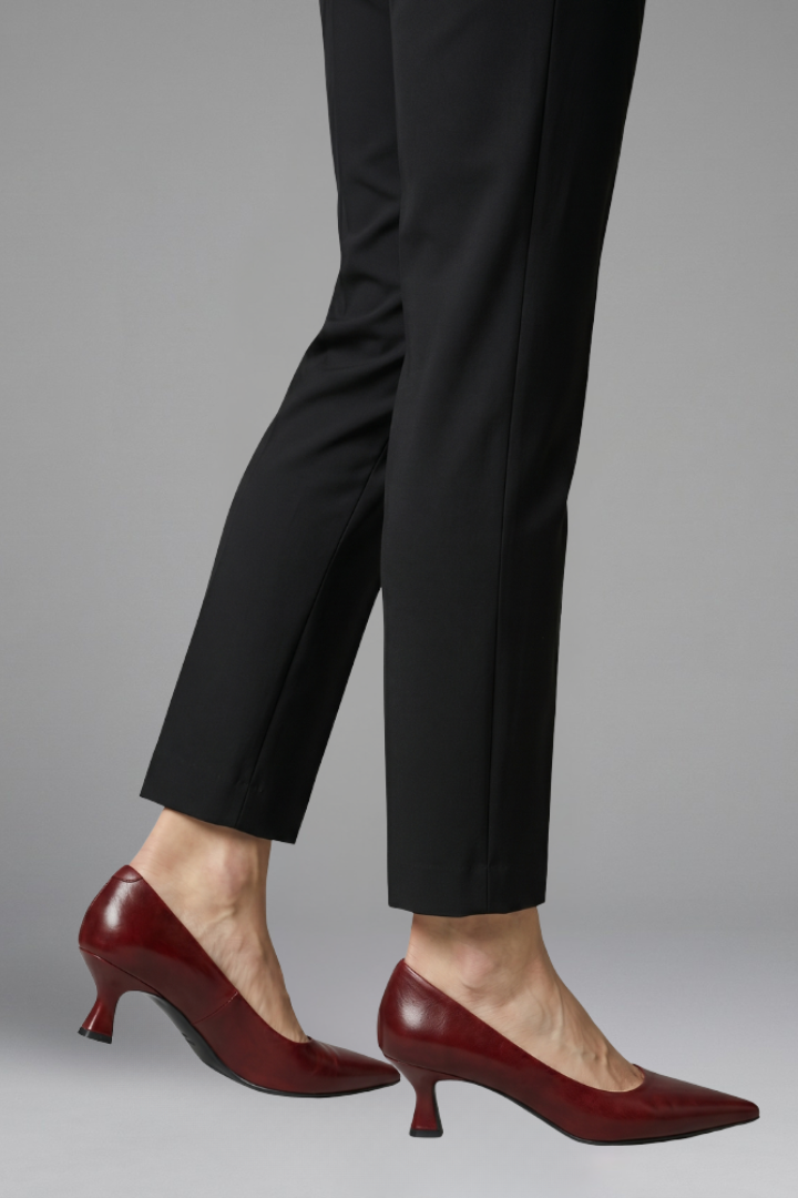 Women's Pointed-Toe Low-Heel Slip-On Court Shoes