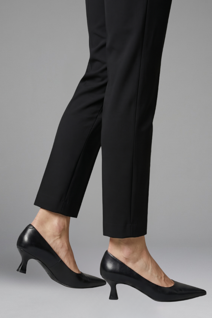 Women's Pointed-Toe Low-Heel Slip-On Court Shoes – Black