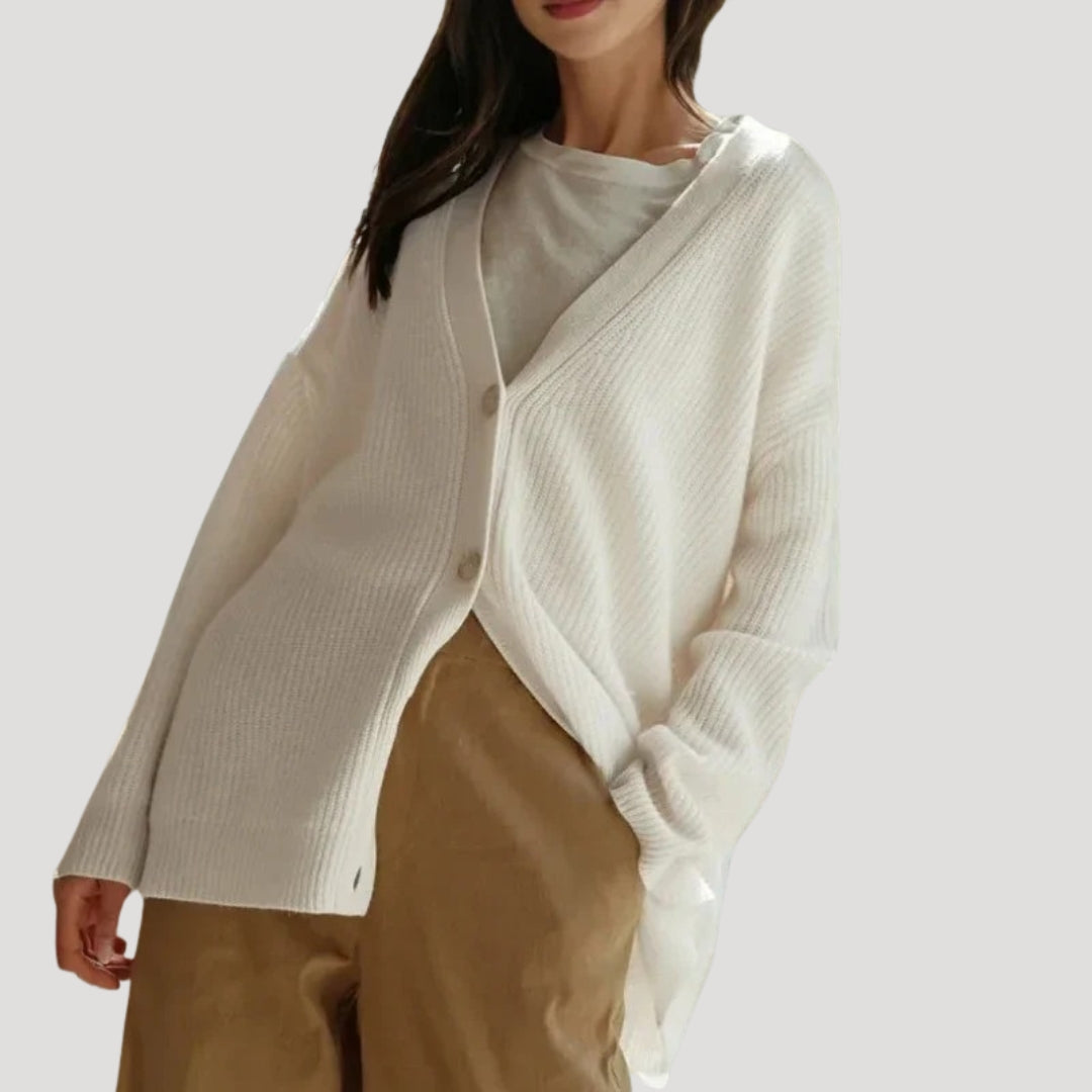 Women's Chunky Knit Oversized V-Neck Button-Front Cardigan – White