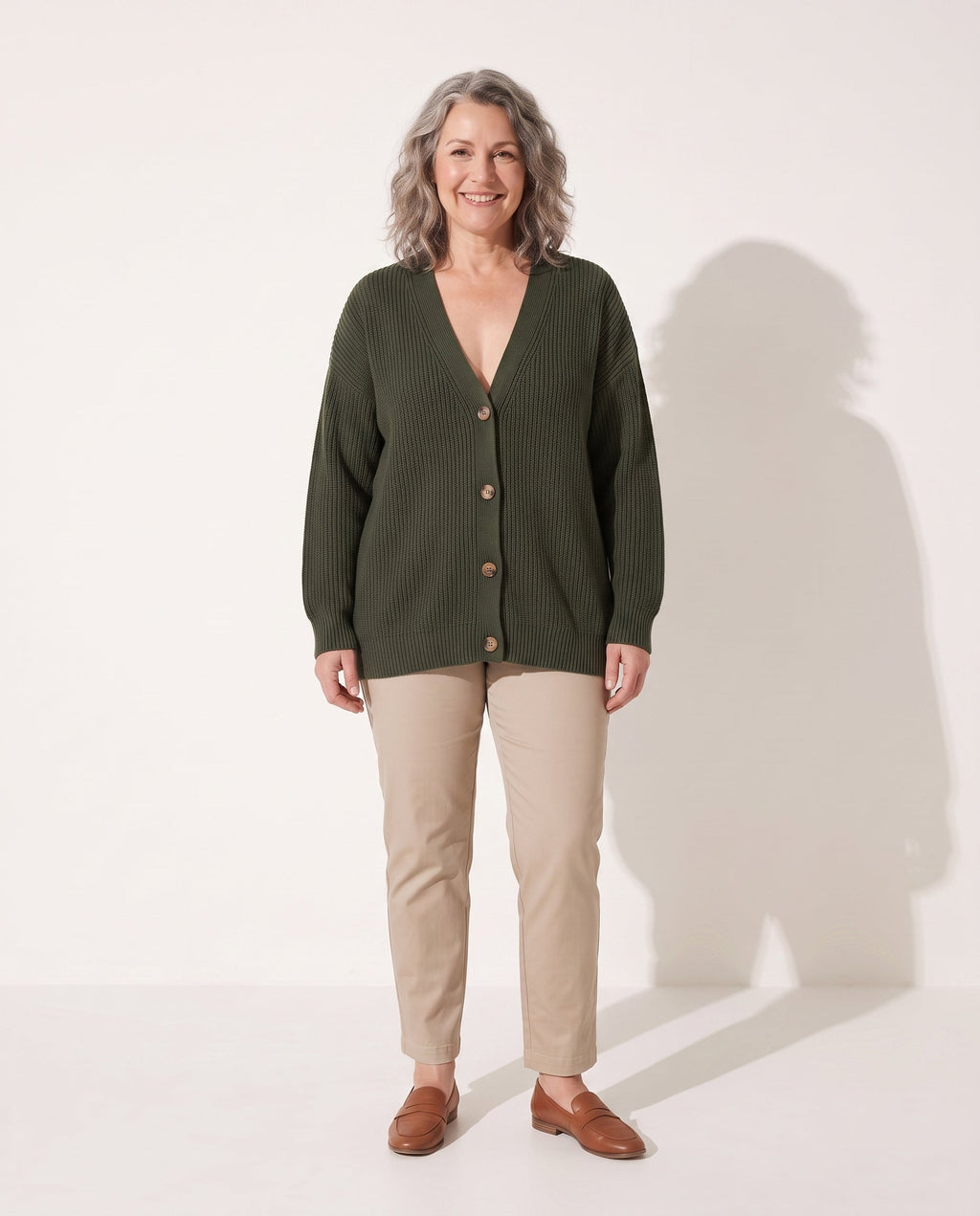 Women's Chunky Knit Oversized V-Neck Button-Front Cardigan