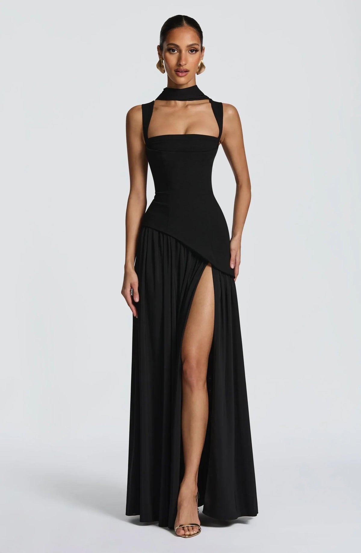 Women's Sleeveless A-Line Maxi Dress with Fitted Waist – Black